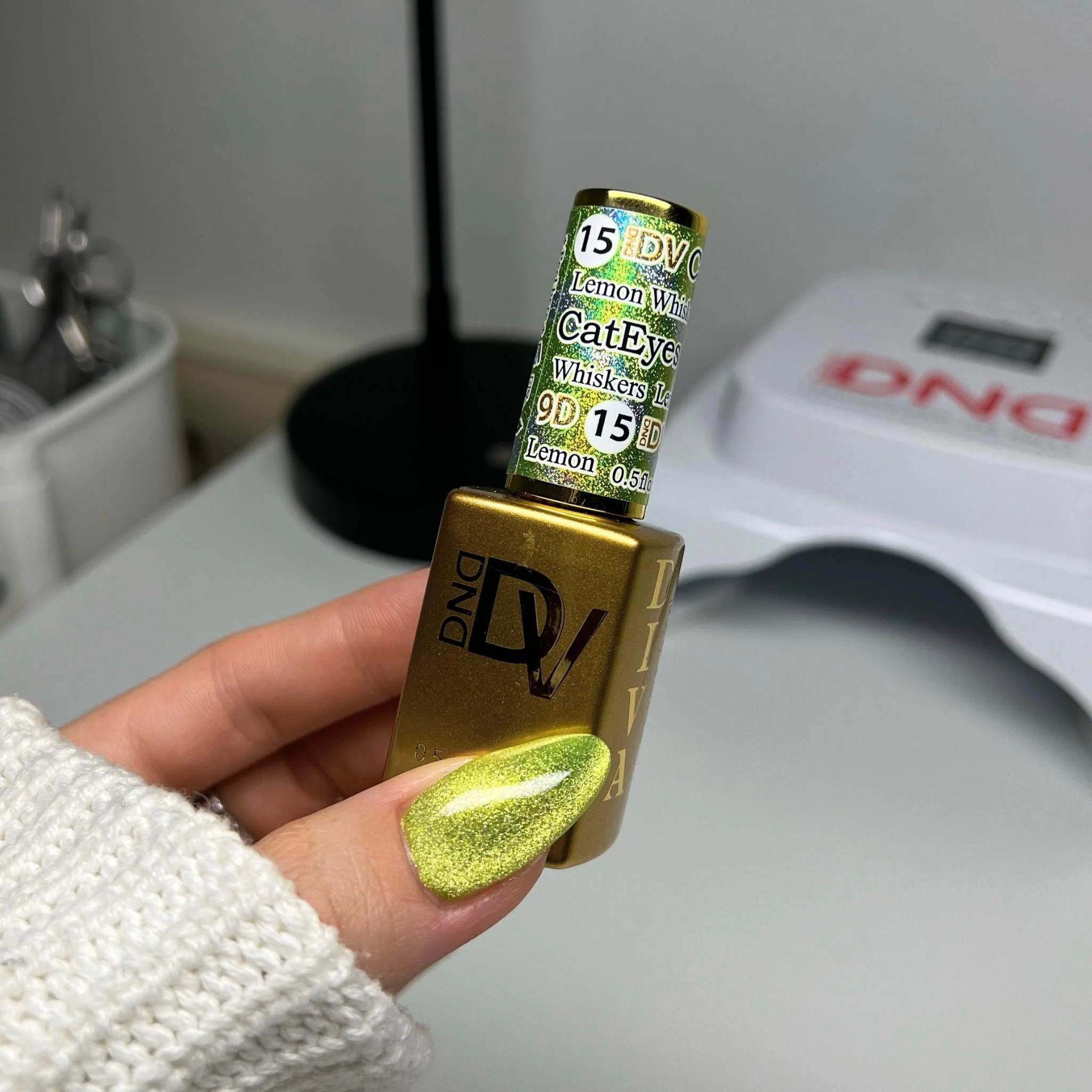 DIVA 9D Cat Eye Candy #15 - Lemon Whiskers 4 DIVA 9D Cat Eye Candy #15 - Lemon Whiskers