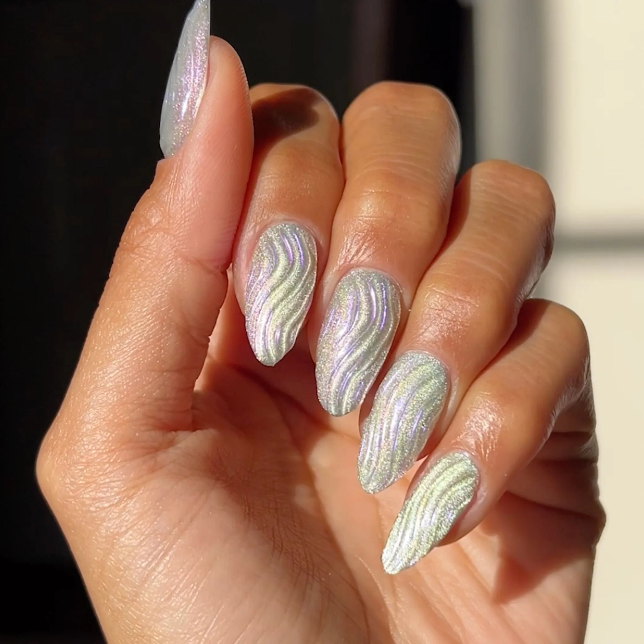9D Cat Eye Unicorn #21- Holo Dancer 3 9D Cat Eye Unicorn #21- Holo Dancer